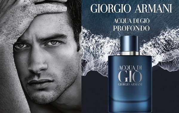 Si Eau de Parfum Intense Giorgio Armani perfume - a new fragrance
